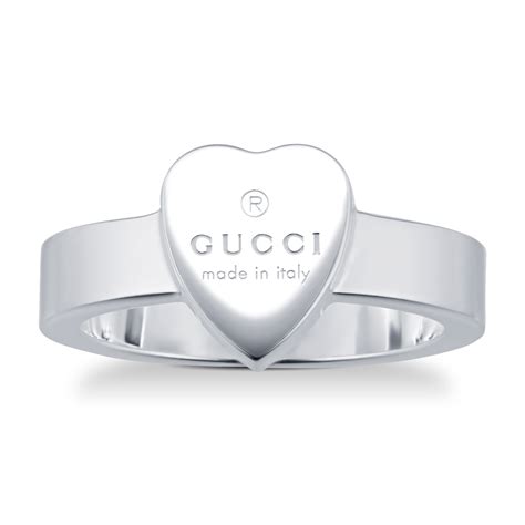 Heart Ring with Gucci Trademark in Silver .